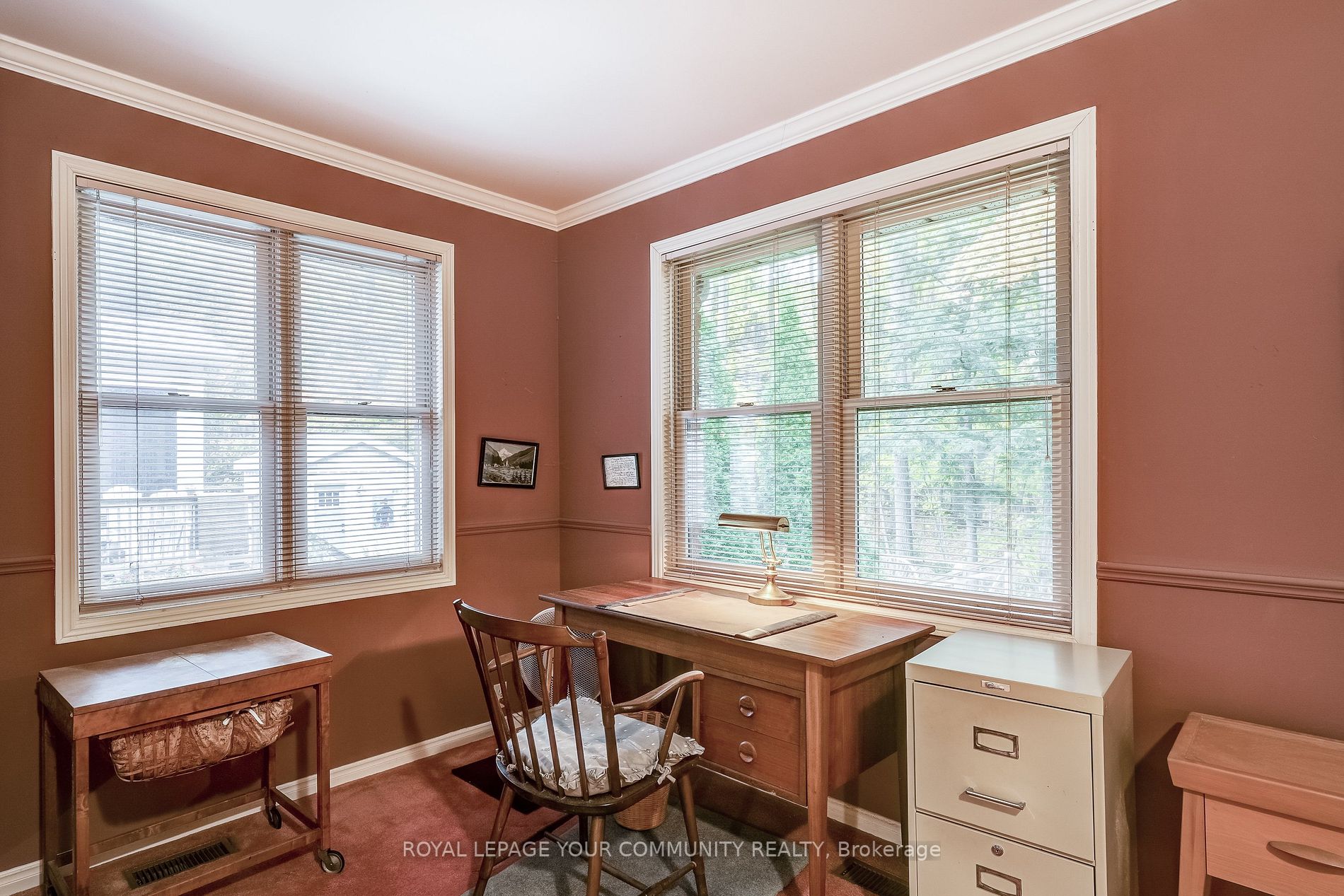 80 Parklane Cres Property Photo 25