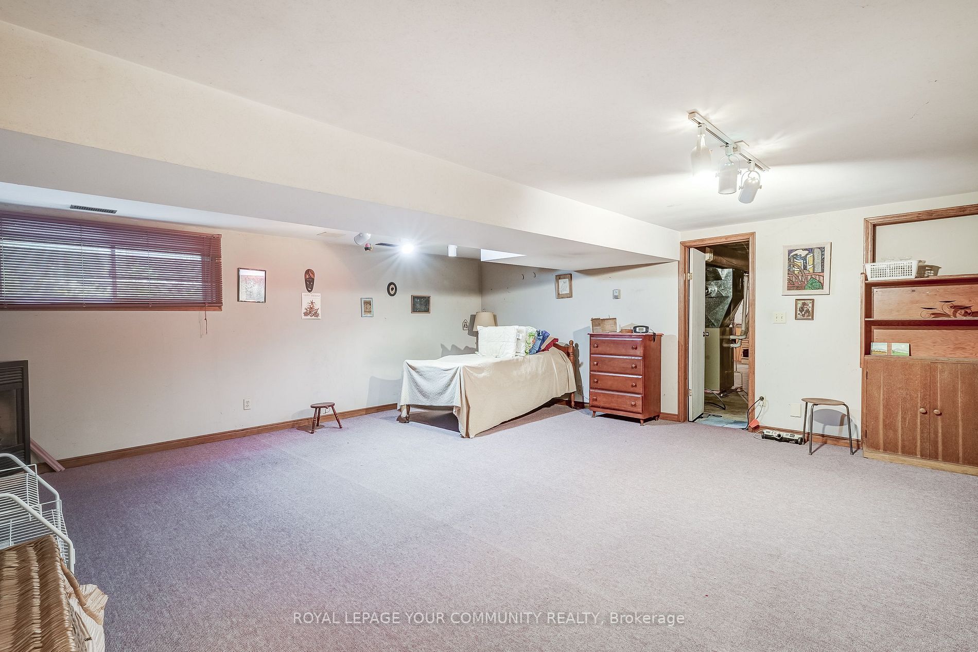 80 Parklane Cres Property Photo 29