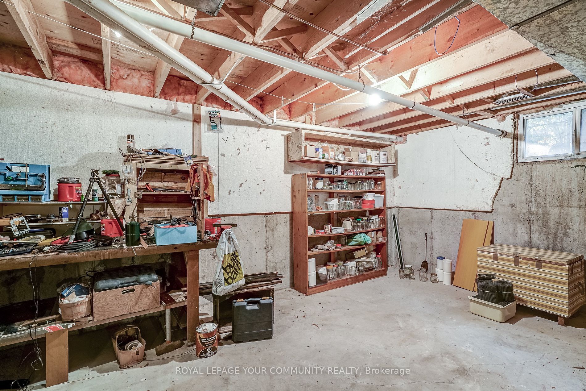 80 Parklane Cres Property Photo 31