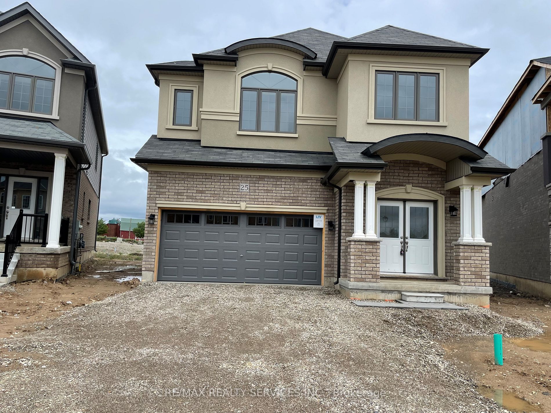25 Jenner Ct Property Photo 1