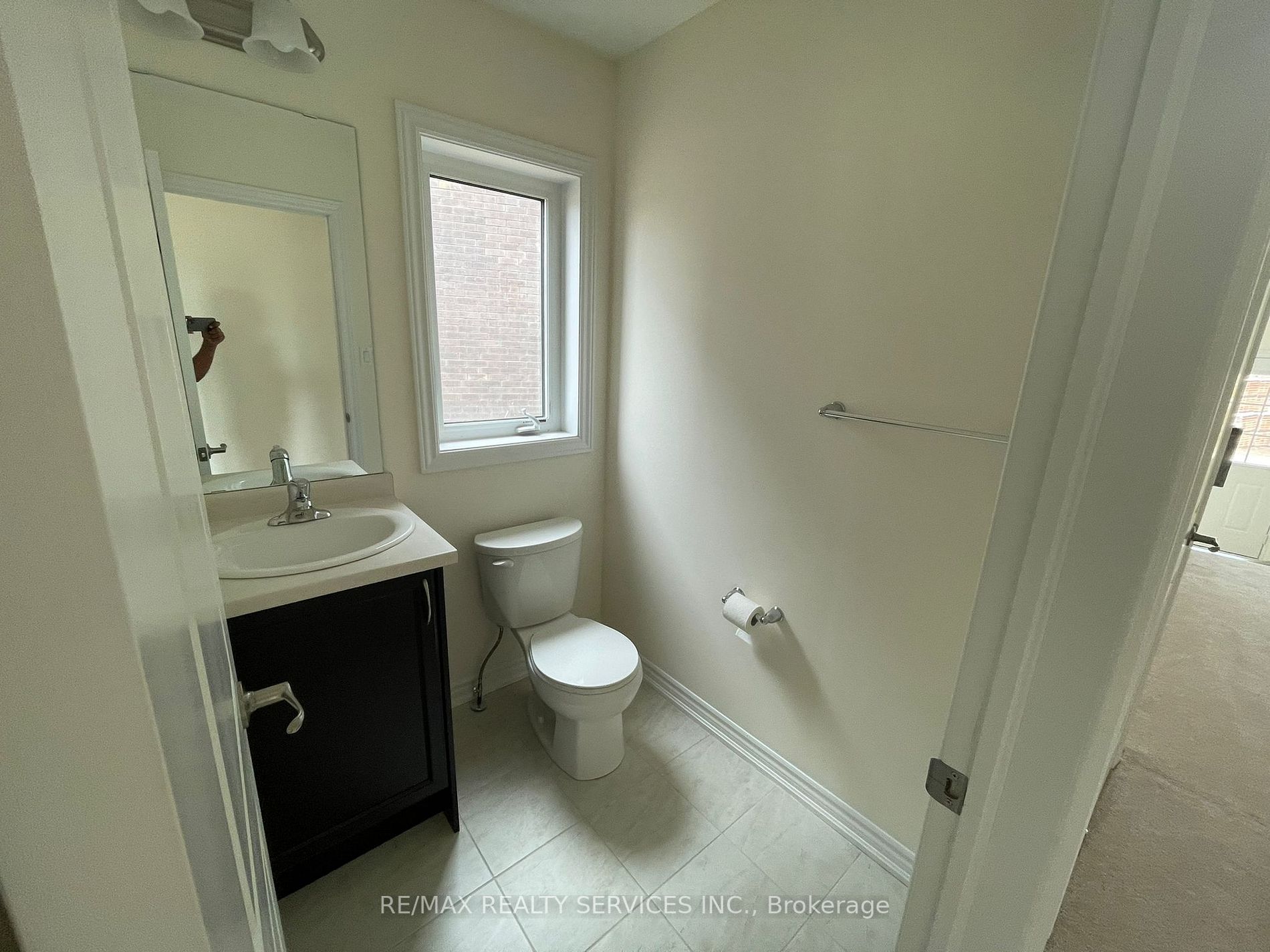 25 Jenner Ct Property Photo 16