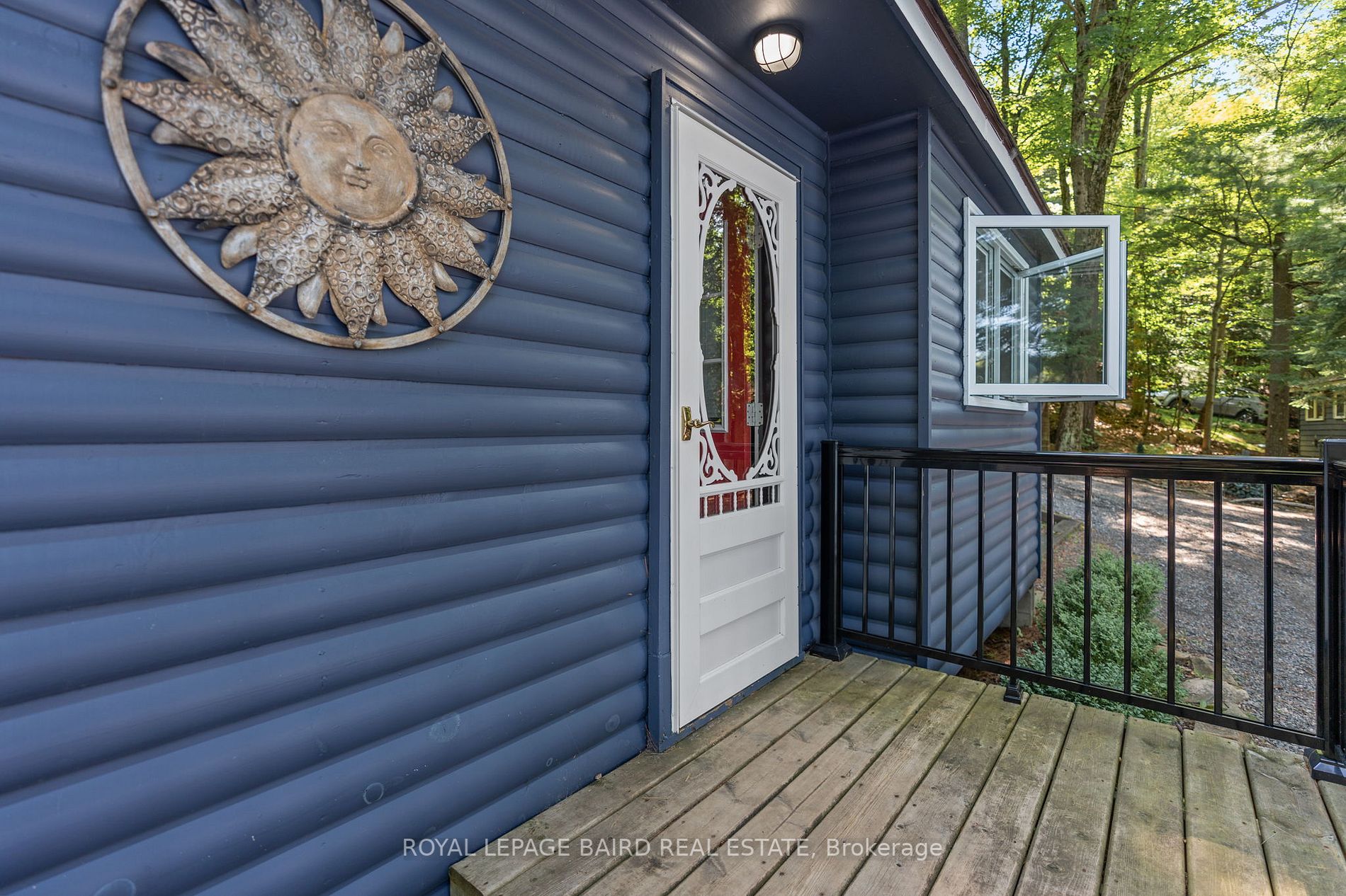1060 Parallel Falls Ln Property Photo 3