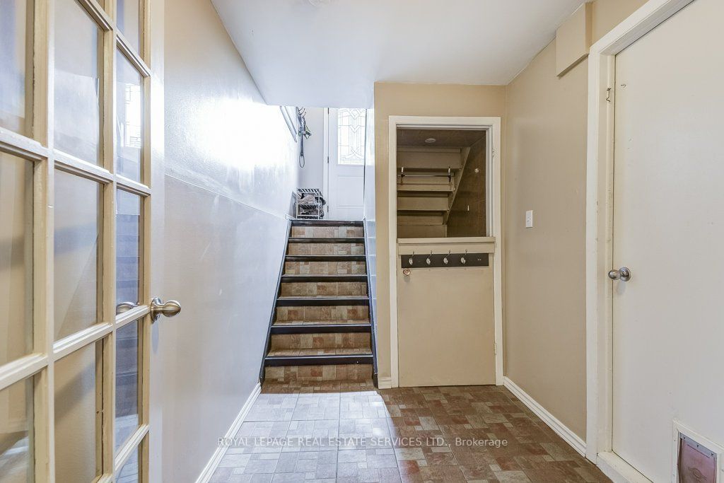 123 Ashgrove Ave Property Photo 20