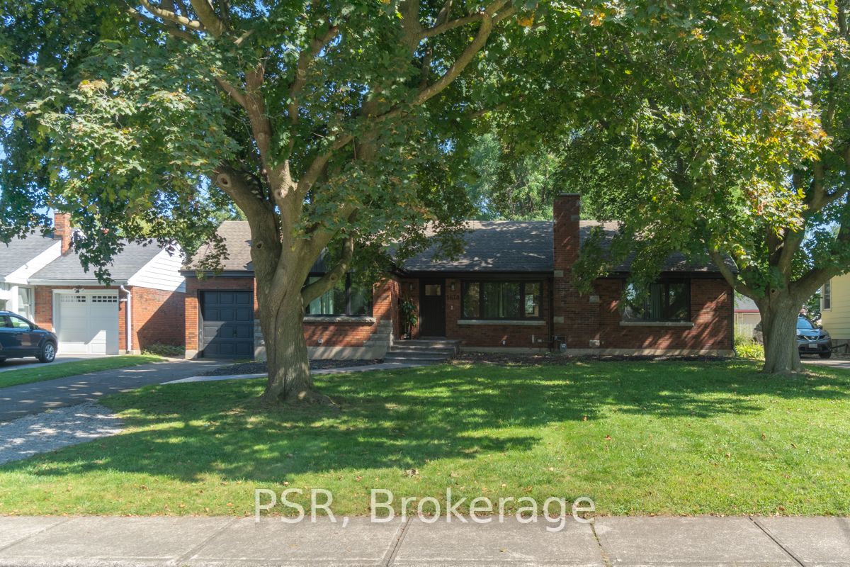 5678 Woodland Blvd Property Photo 1