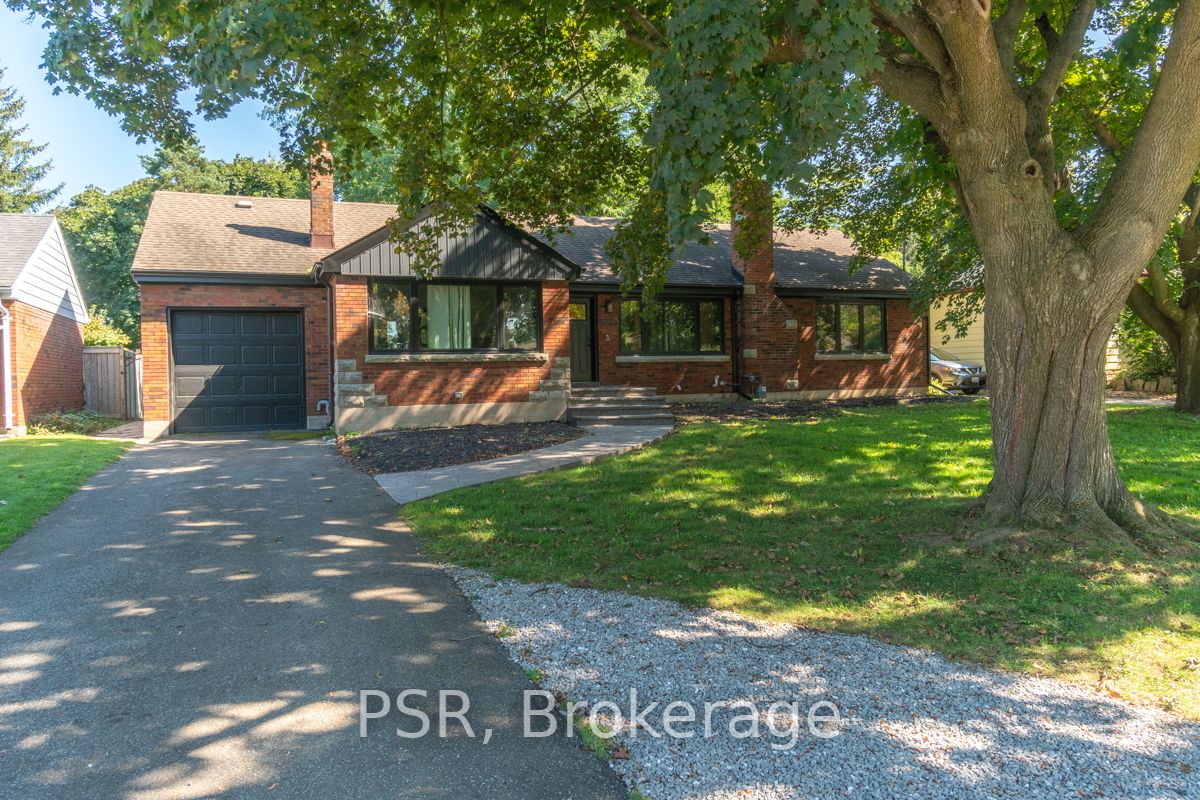5678 Woodland Blvd Property Photo 2