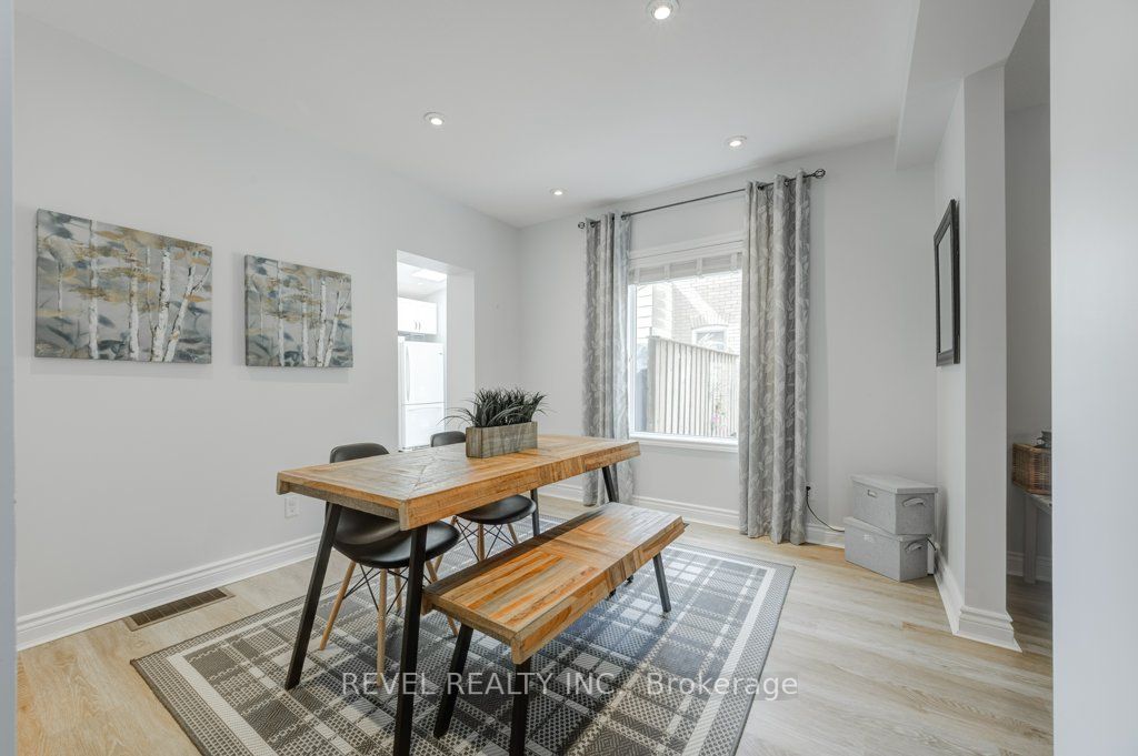 86 Spring St Property Photo 18