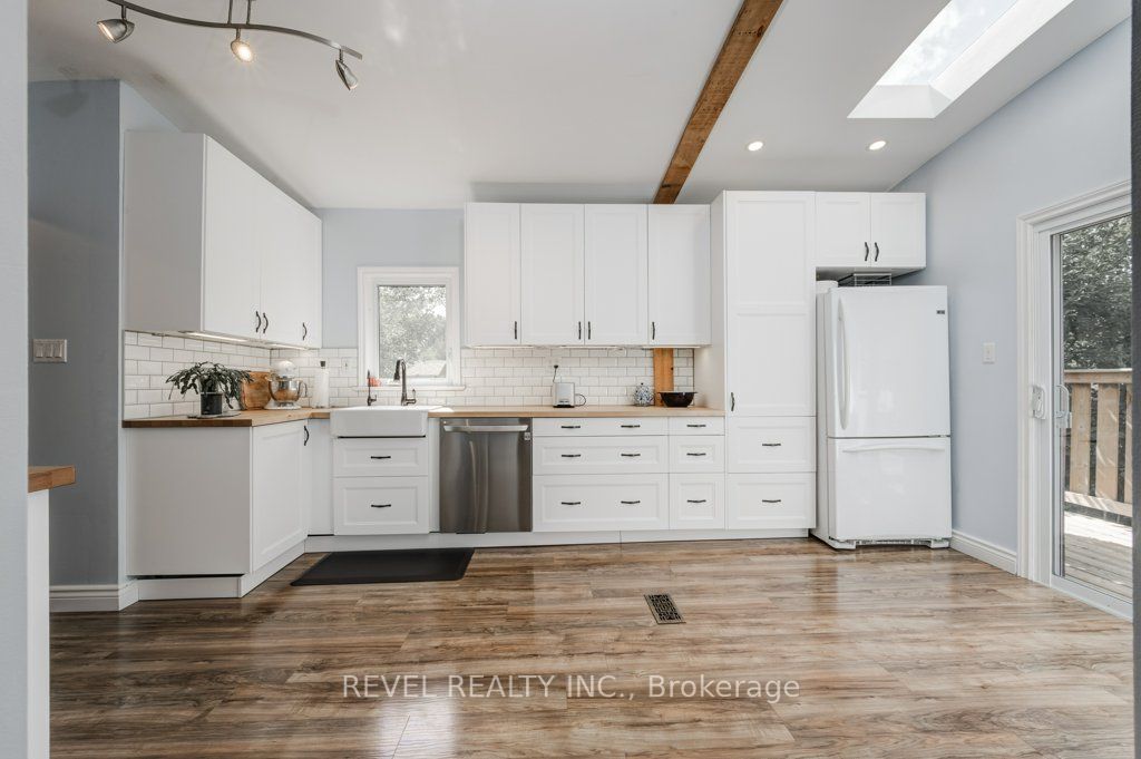 86 Spring St Property Photo 19