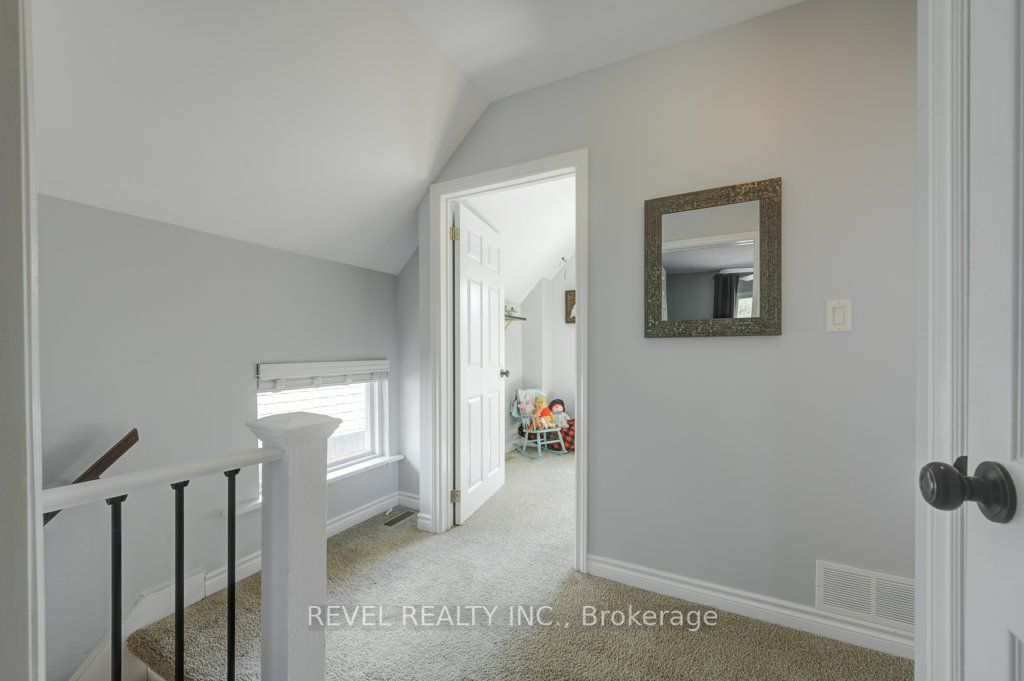 86 Spring St Property Photo 29