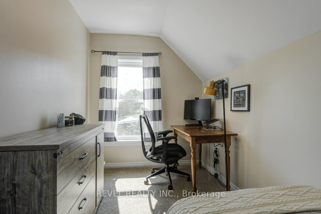 86 Spring St Property Photo 34
