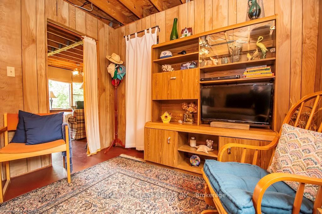 37 Island View Rd Property Photo 22