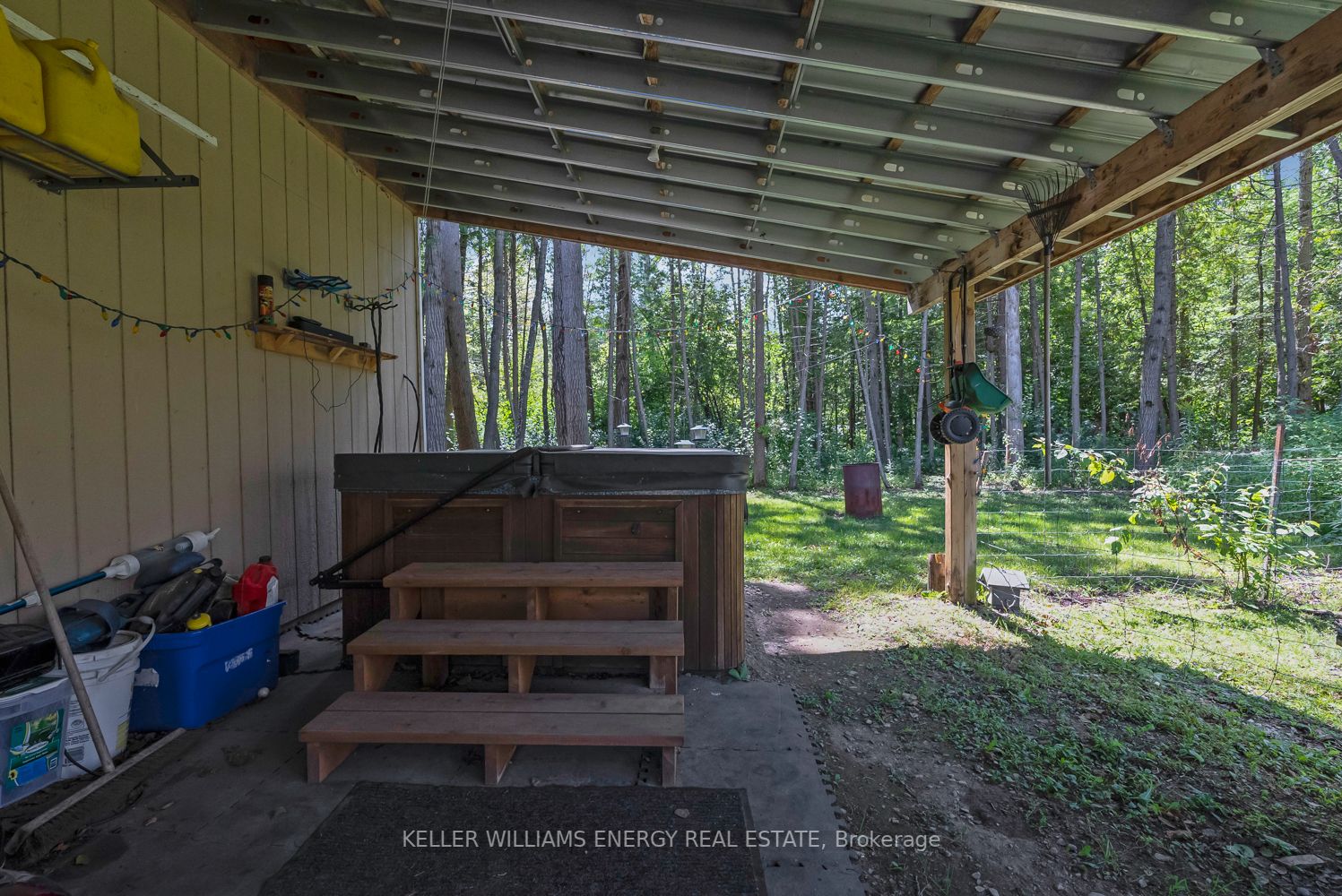 946 County Rd 22 Property Photo 26