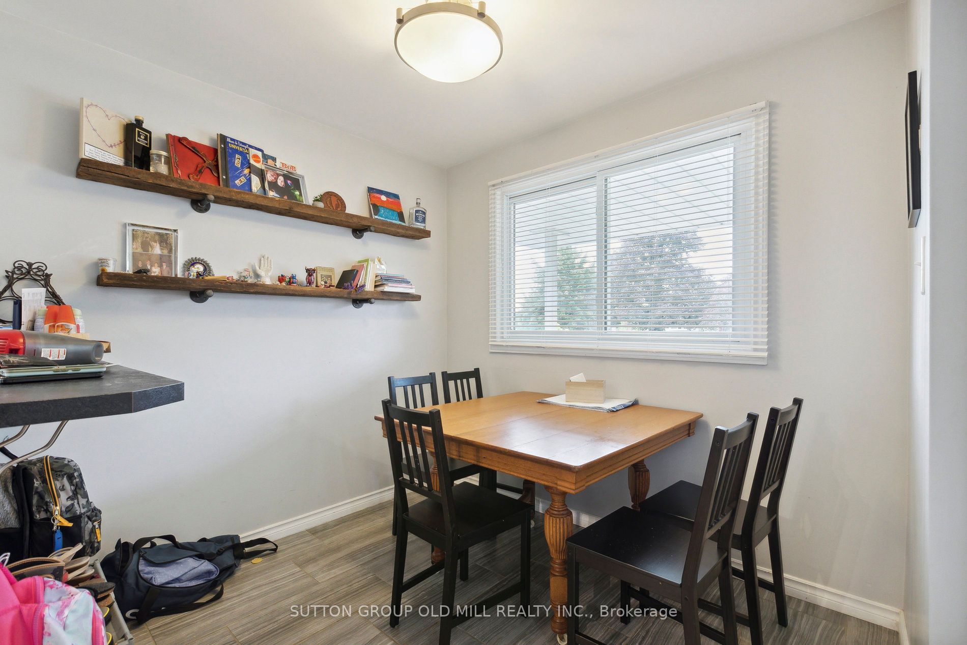 140 Brant Ave Property Photo 9