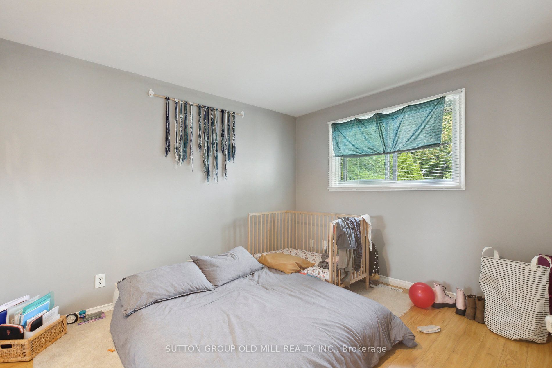 140 Brant Ave Property Photo 11