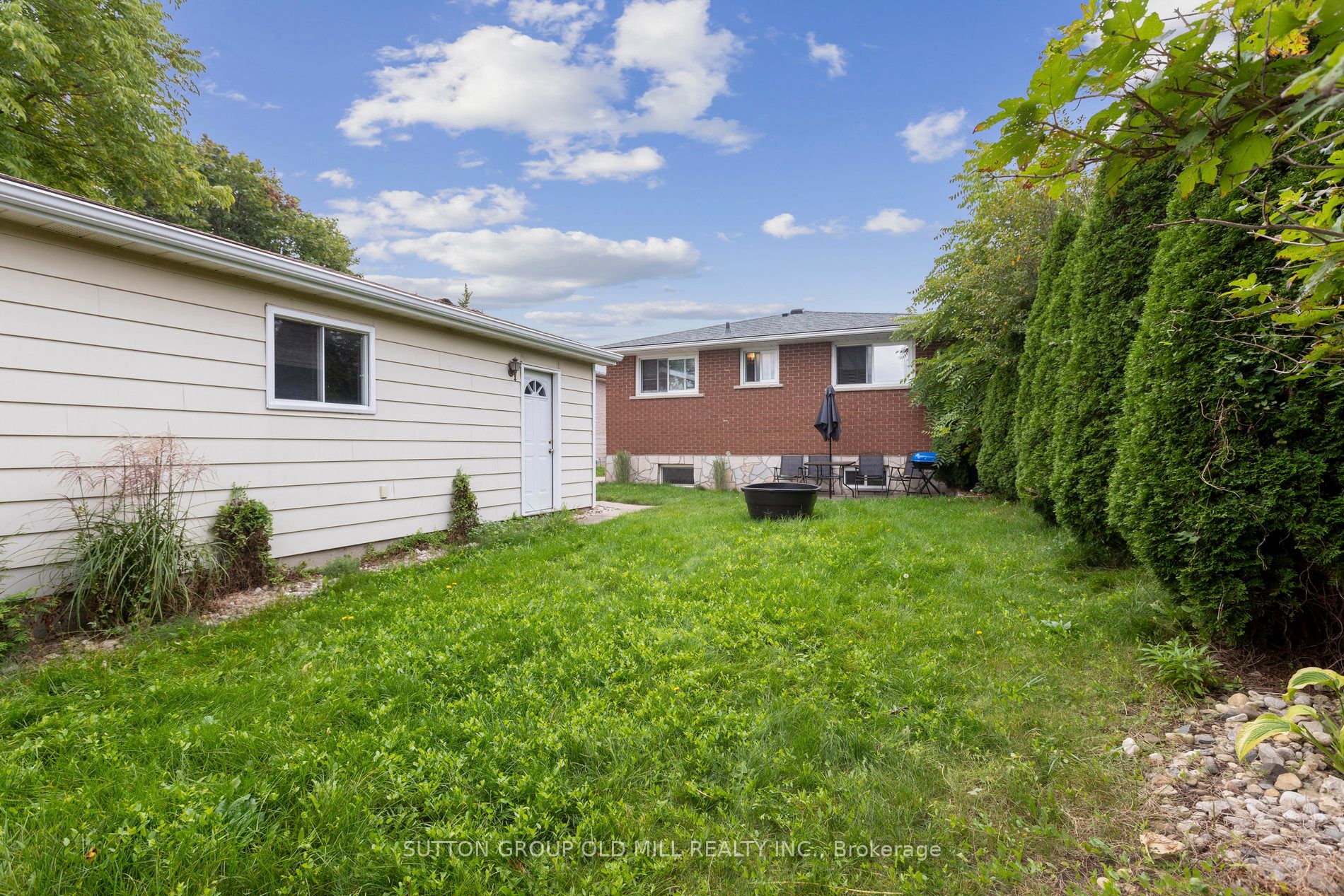 140 Brant Ave Property Photo 36