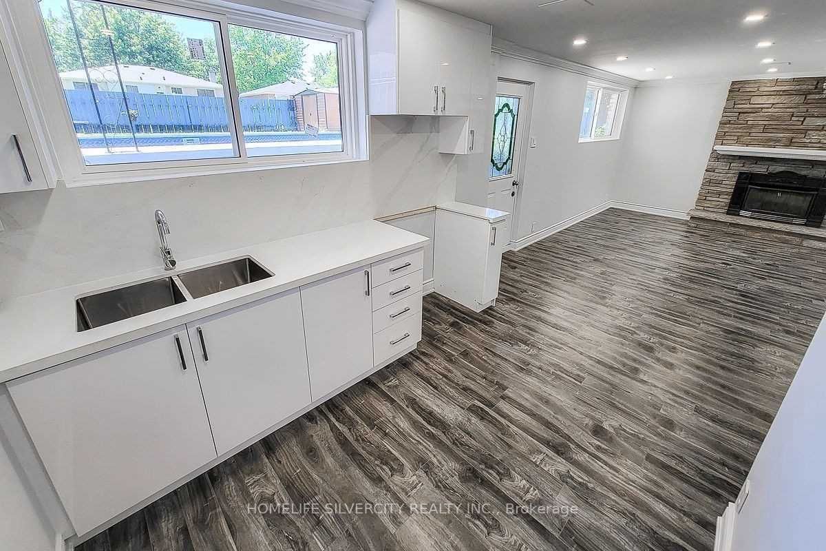 7066 Jill Dr Property Photo 29