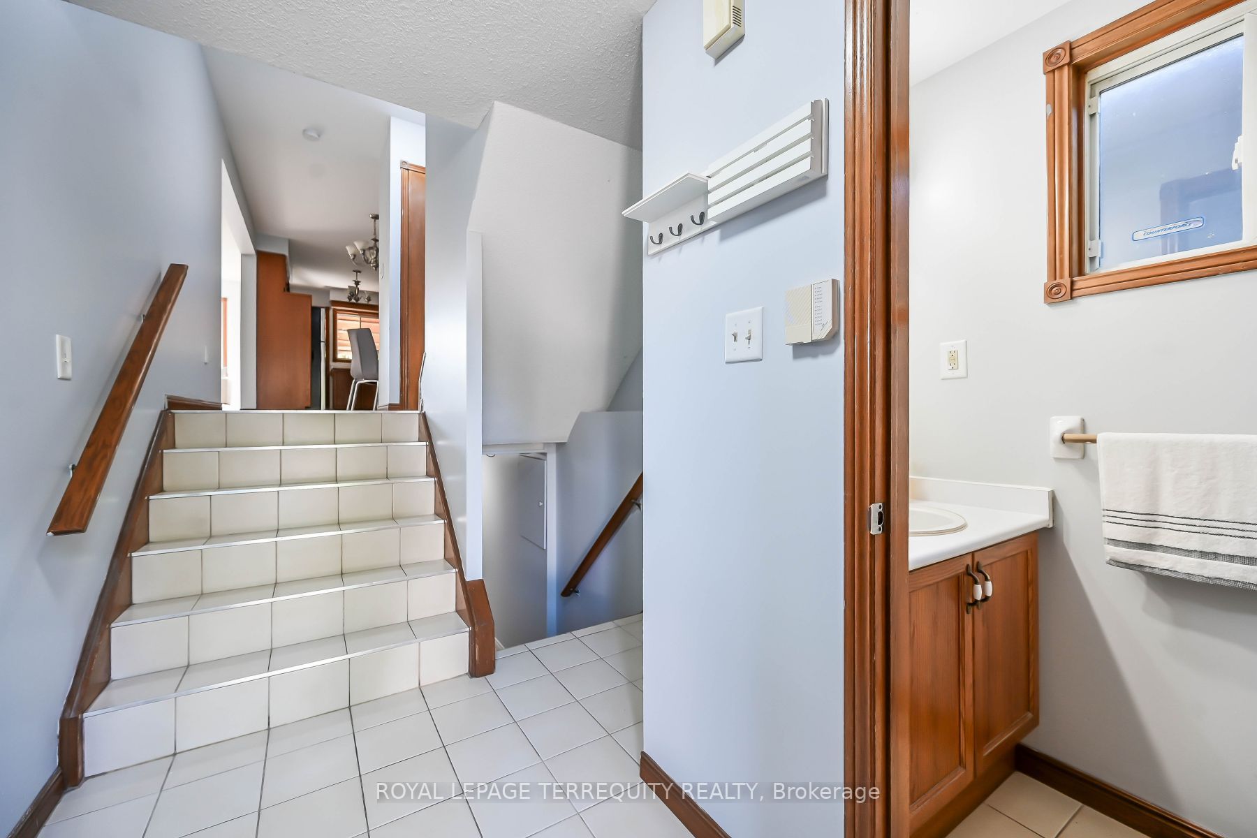 90 Britannia Ave Property Photo 18
