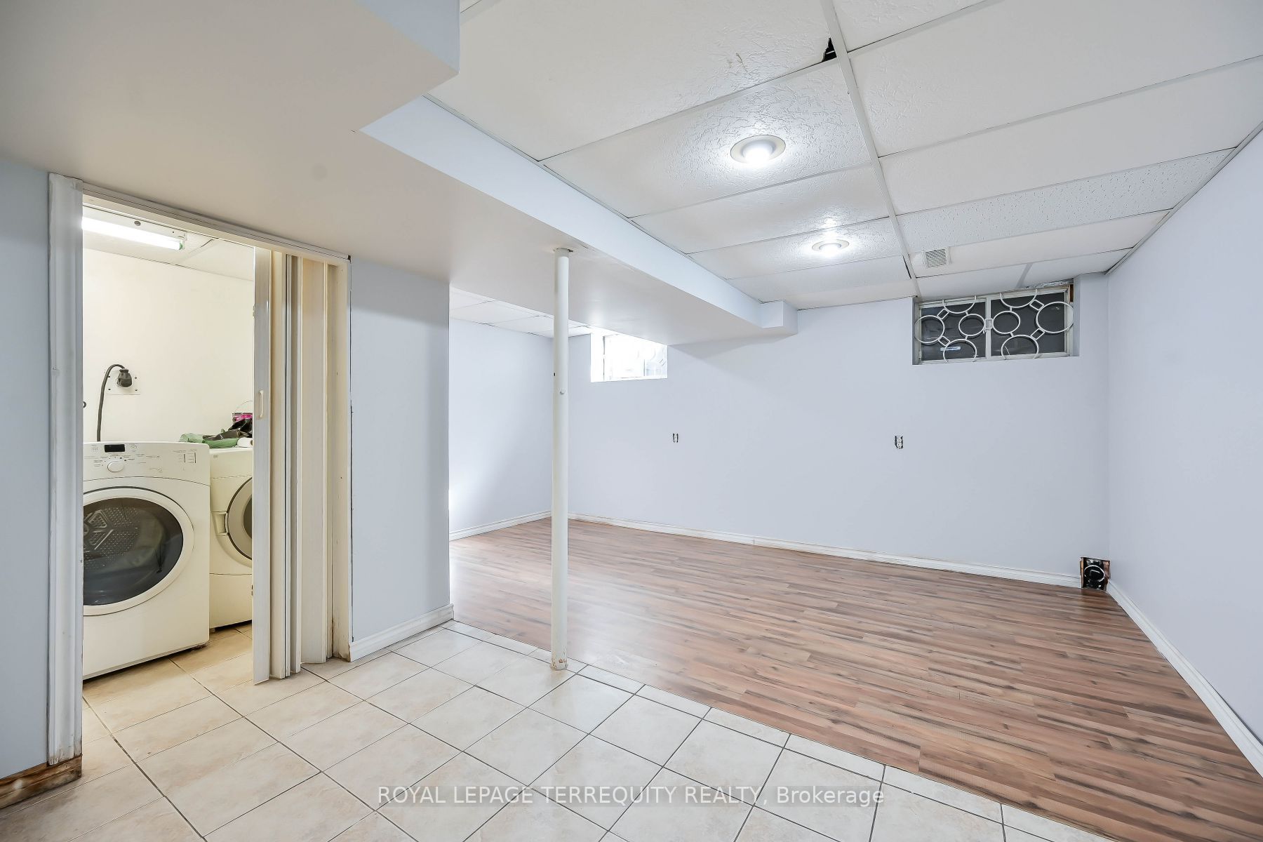 90 Britannia Ave Property Photo 30