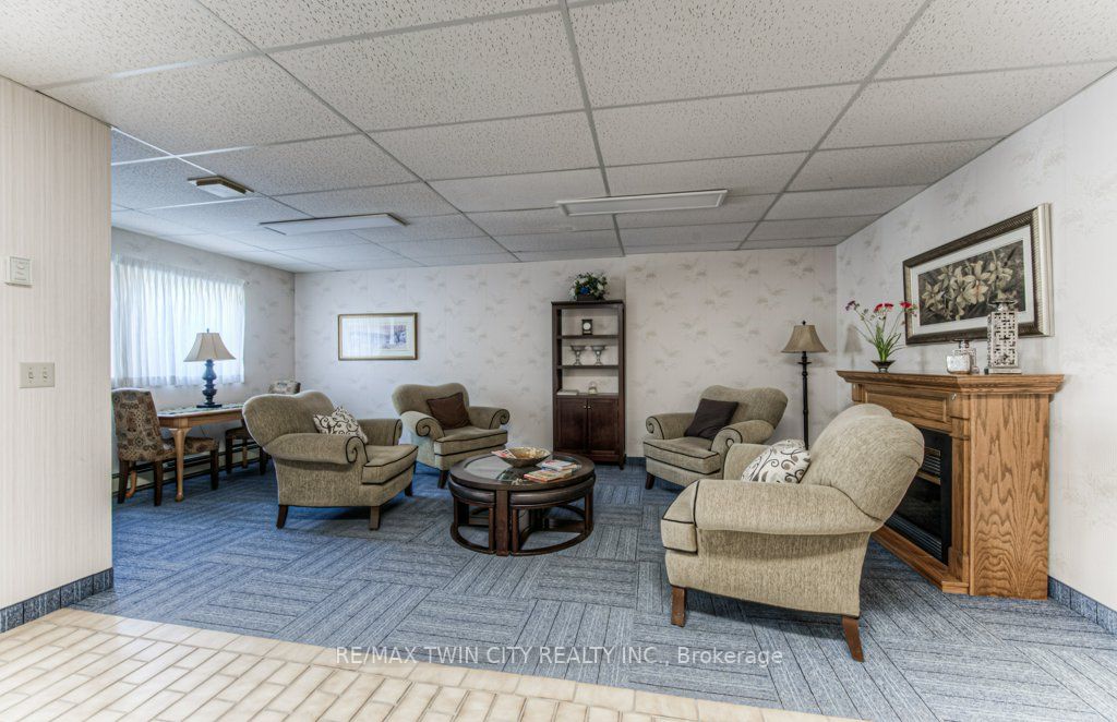 67 Breckenridge Dr 8 Property Photo 6