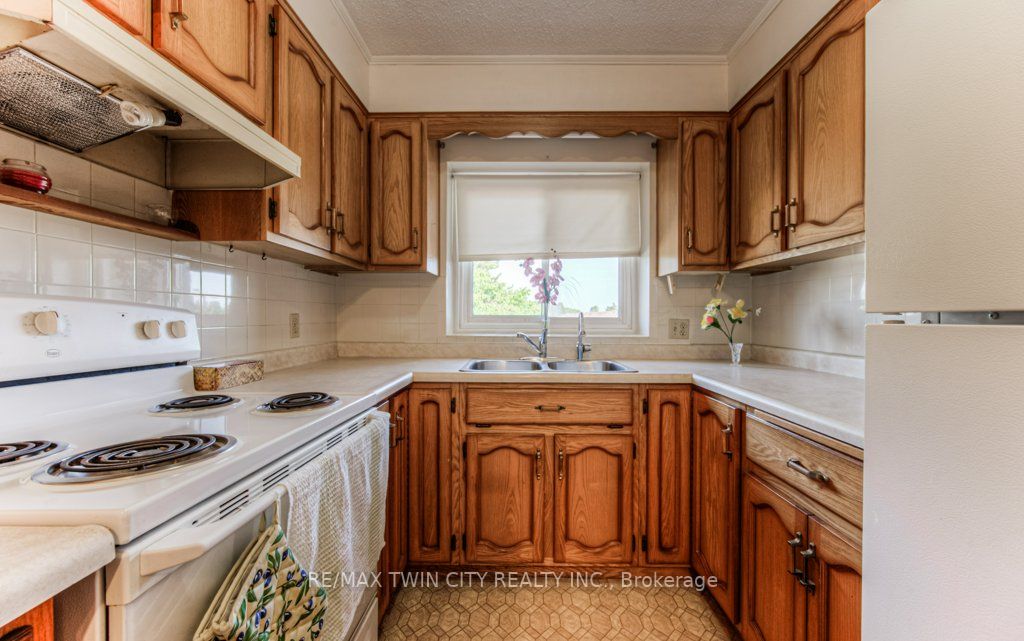 67 Breckenridge Dr 8 Property Photo 17