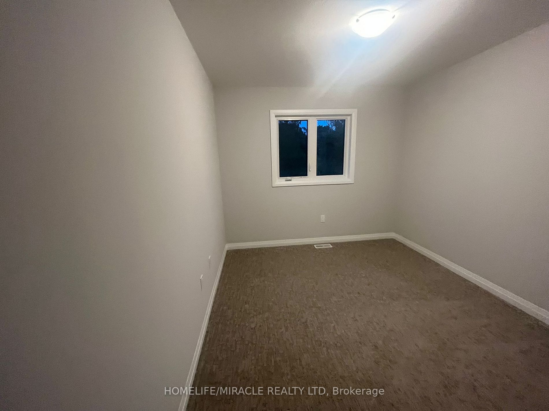 4552 Portage Rd Property Photo 8
