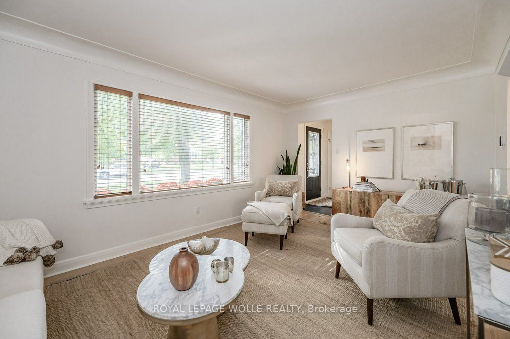 170 Cornwall St Property Photo 5