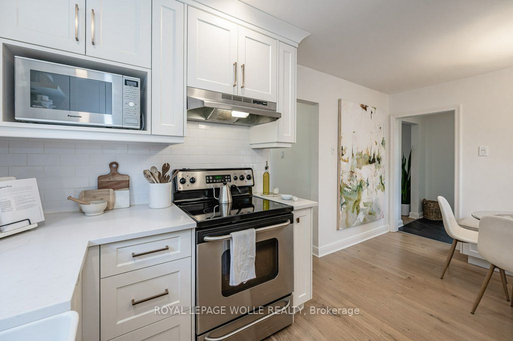 170 Cornwall St Property Photo 8