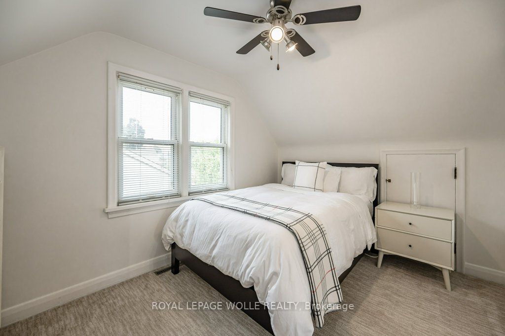 170 Cornwall St Property Photo 11