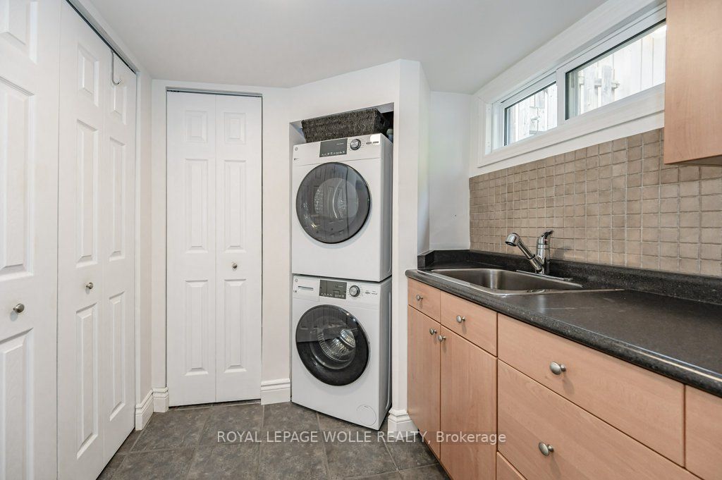 170 Cornwall St Property Photo 23