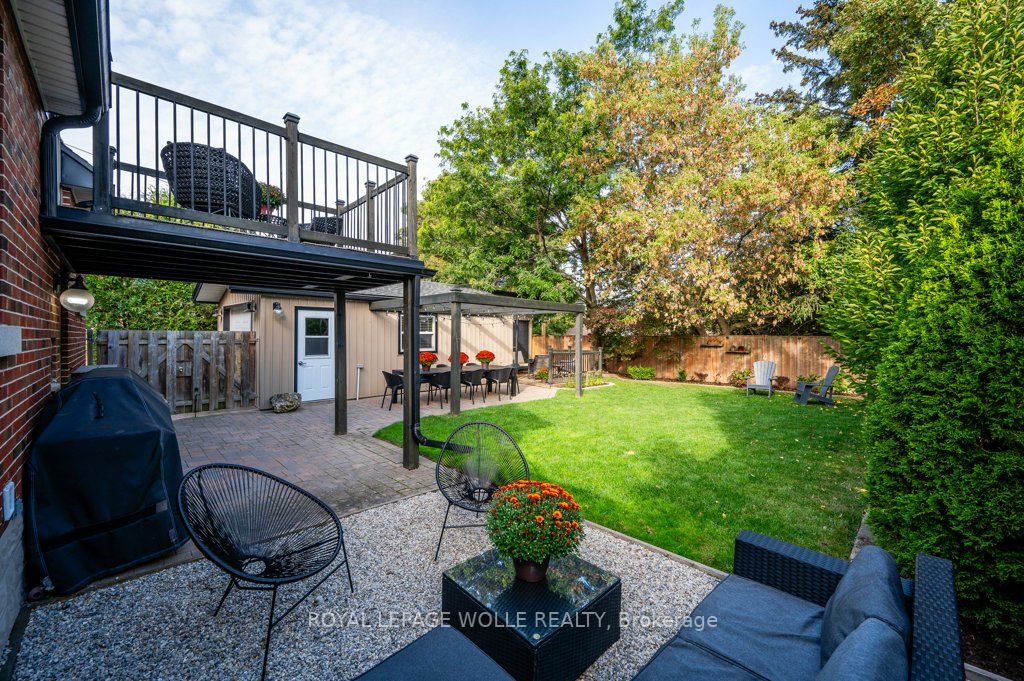 170 Cornwall St Property Photo 27