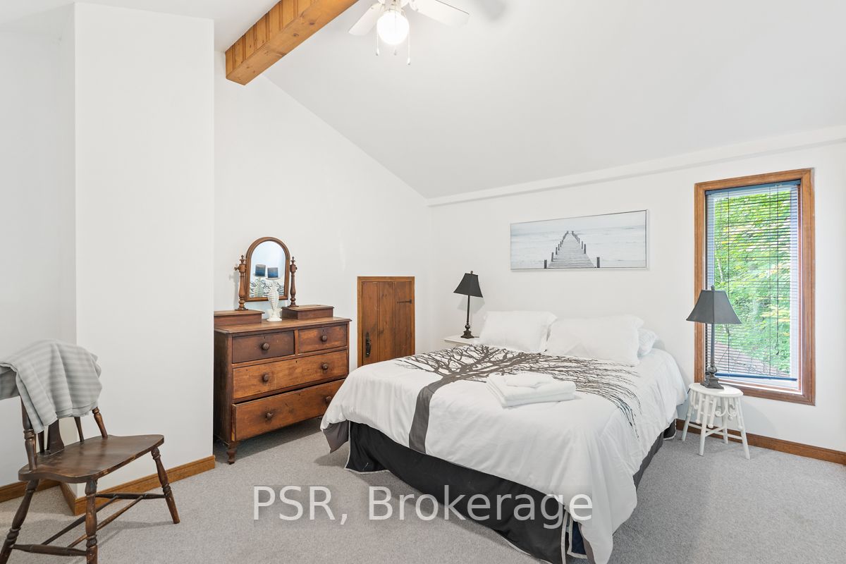 1-1356 & 1357 Peninsula Rd Property Photo 33