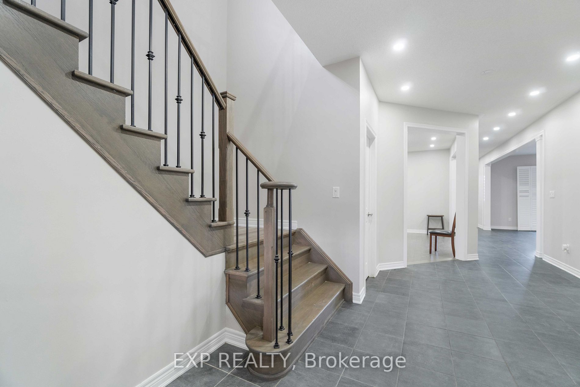 26 Sparkle Dr Property Photo 6