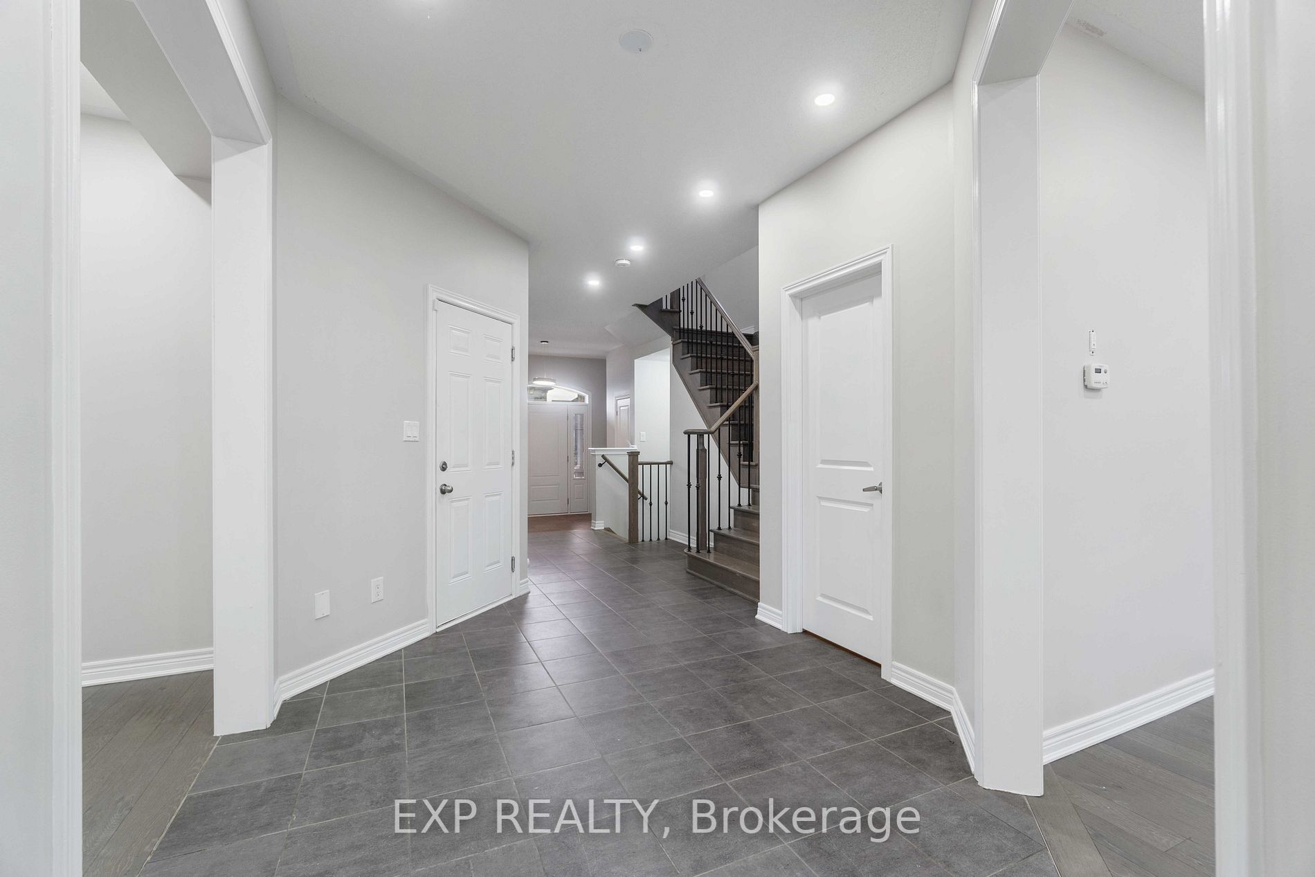 26 Sparkle Dr Property Photo 8