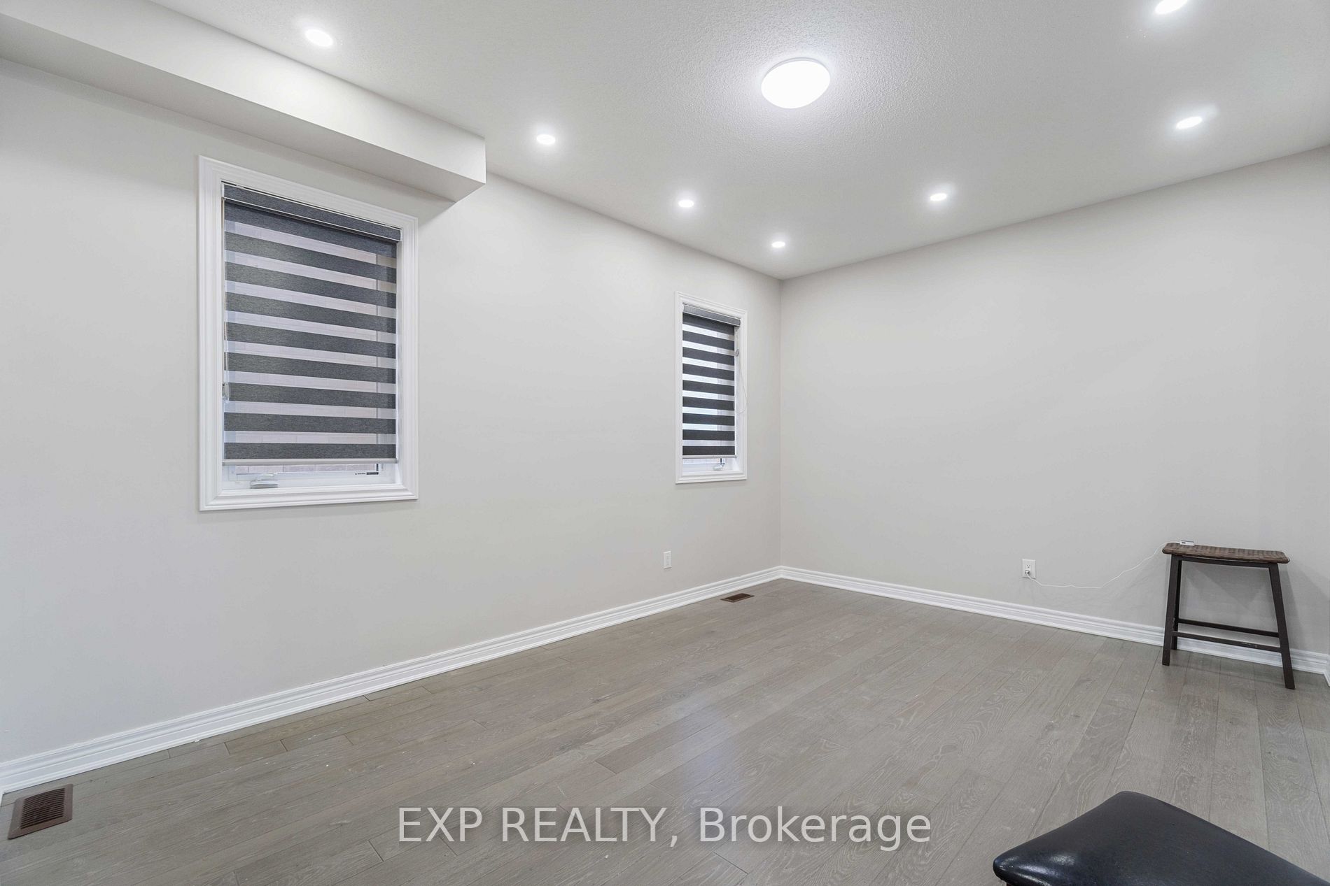 26 Sparkle Dr Property Photo 11