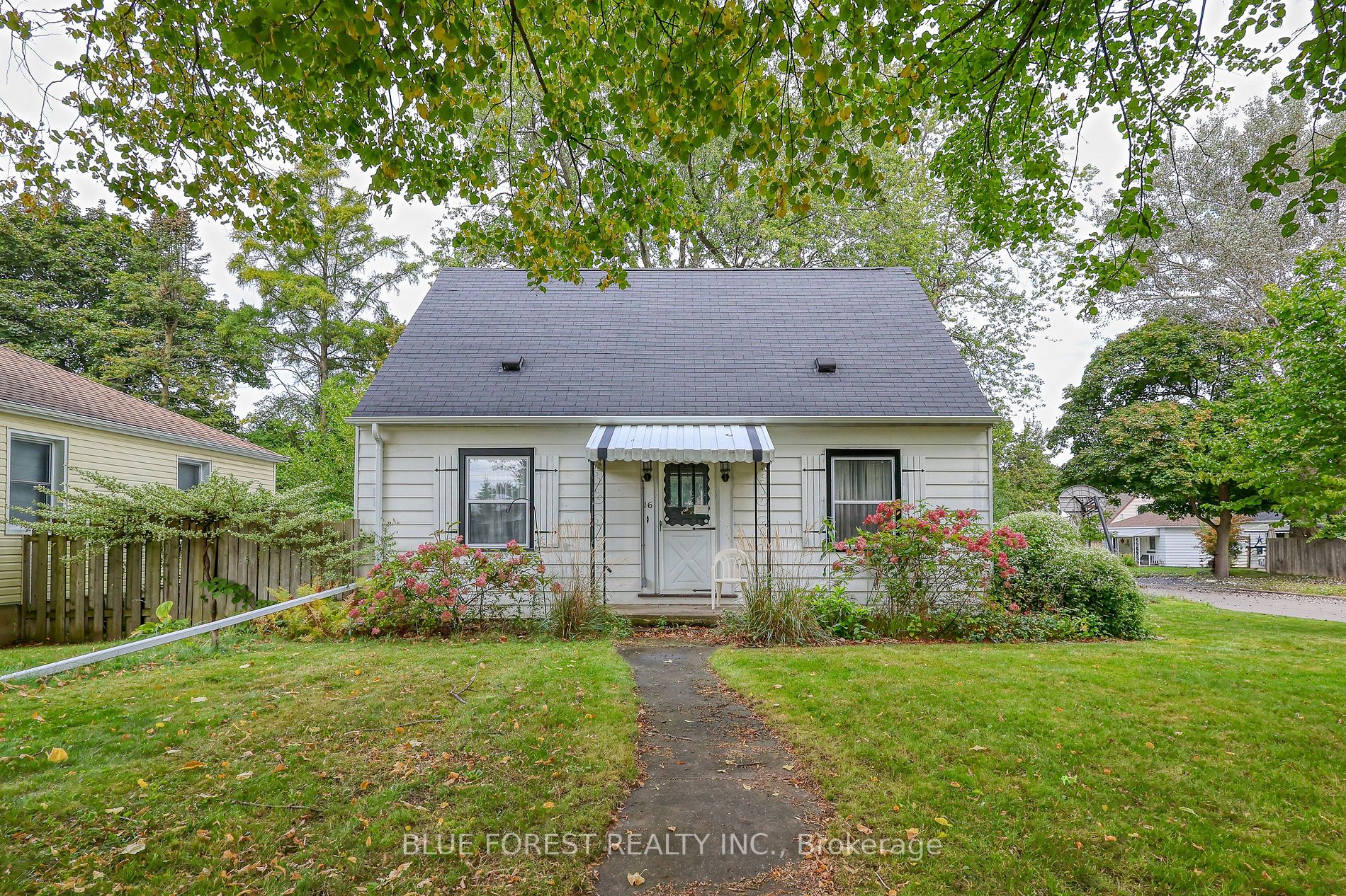 16 Watling St Property Photo 1