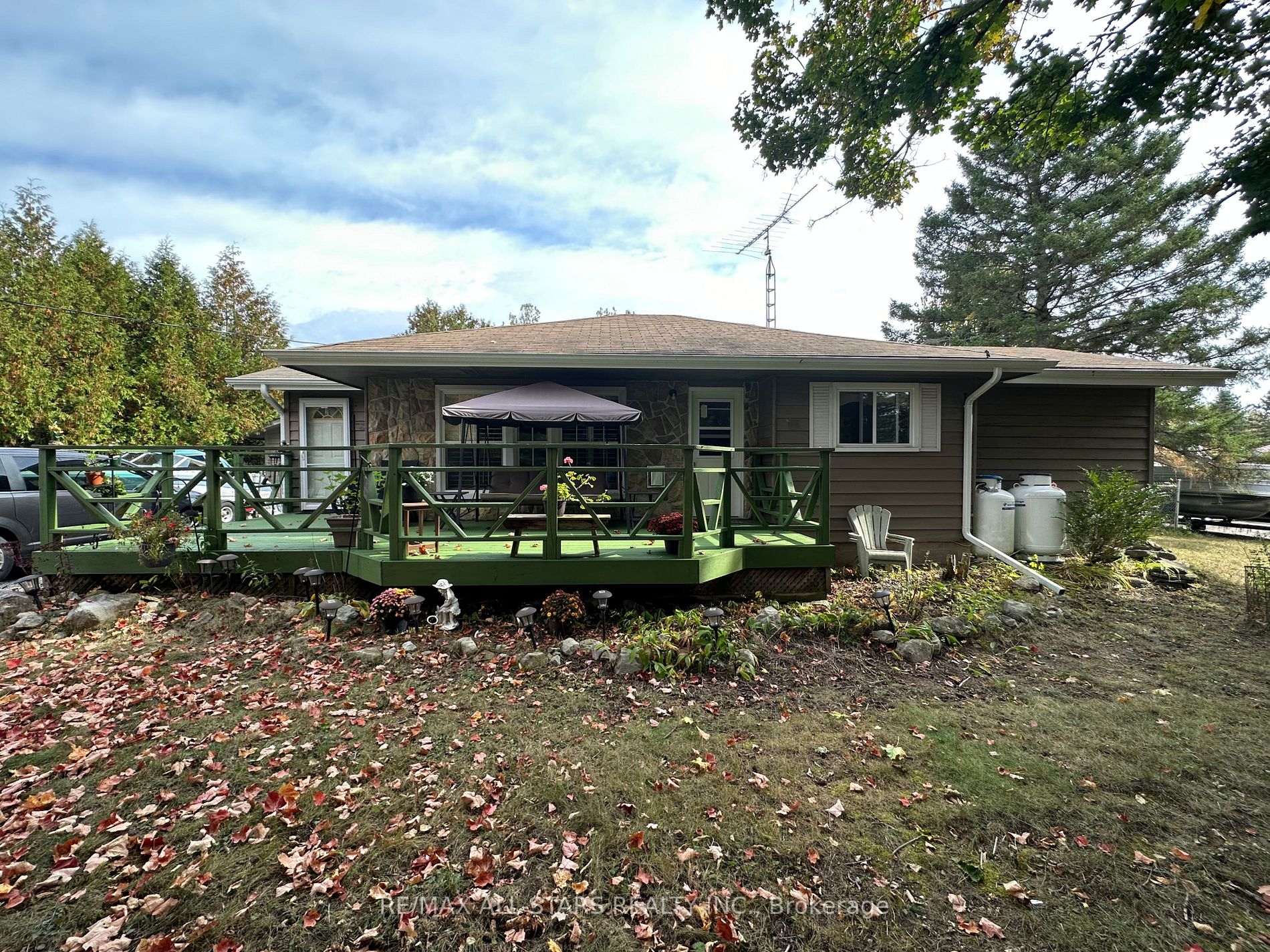 122 Alpine Lake Rd Property Photo