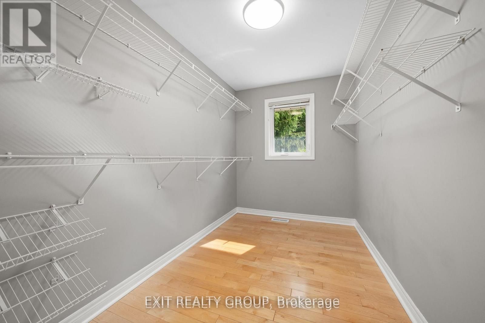 129 Simpson Rd Property Photo 13
