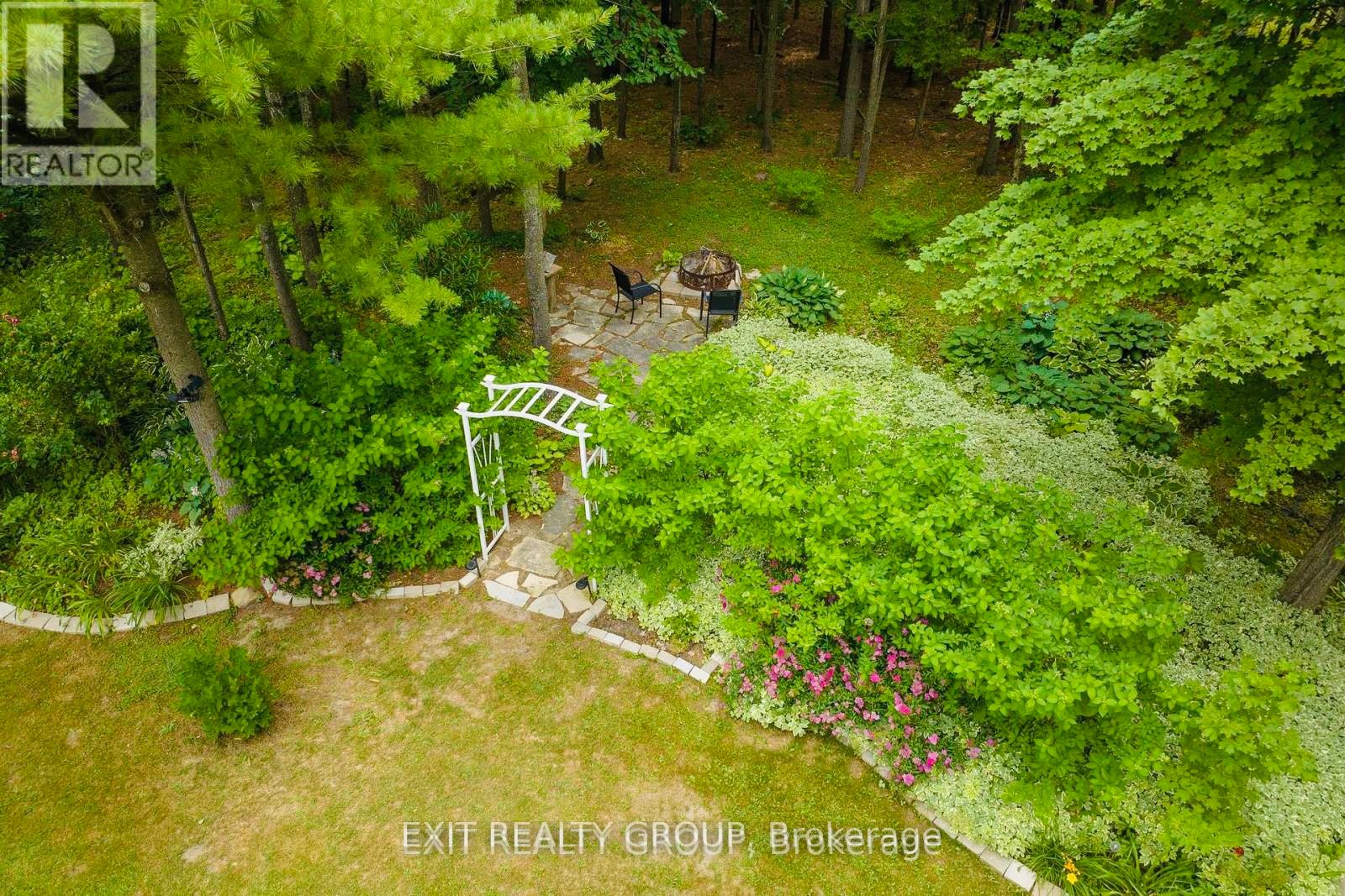 129 Simpson Rd Property Photo 33