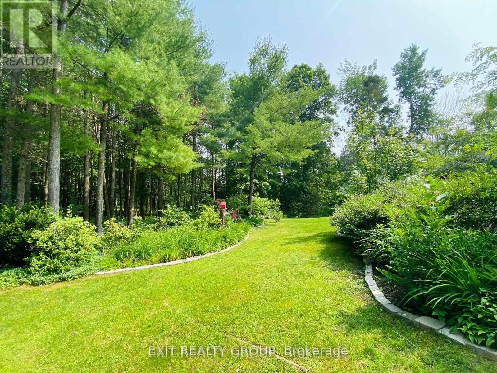 129 Simpson Rd Property Photo 34