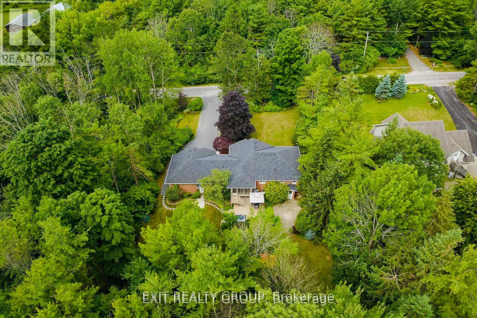 129 Simpson Rd Property Photo 36