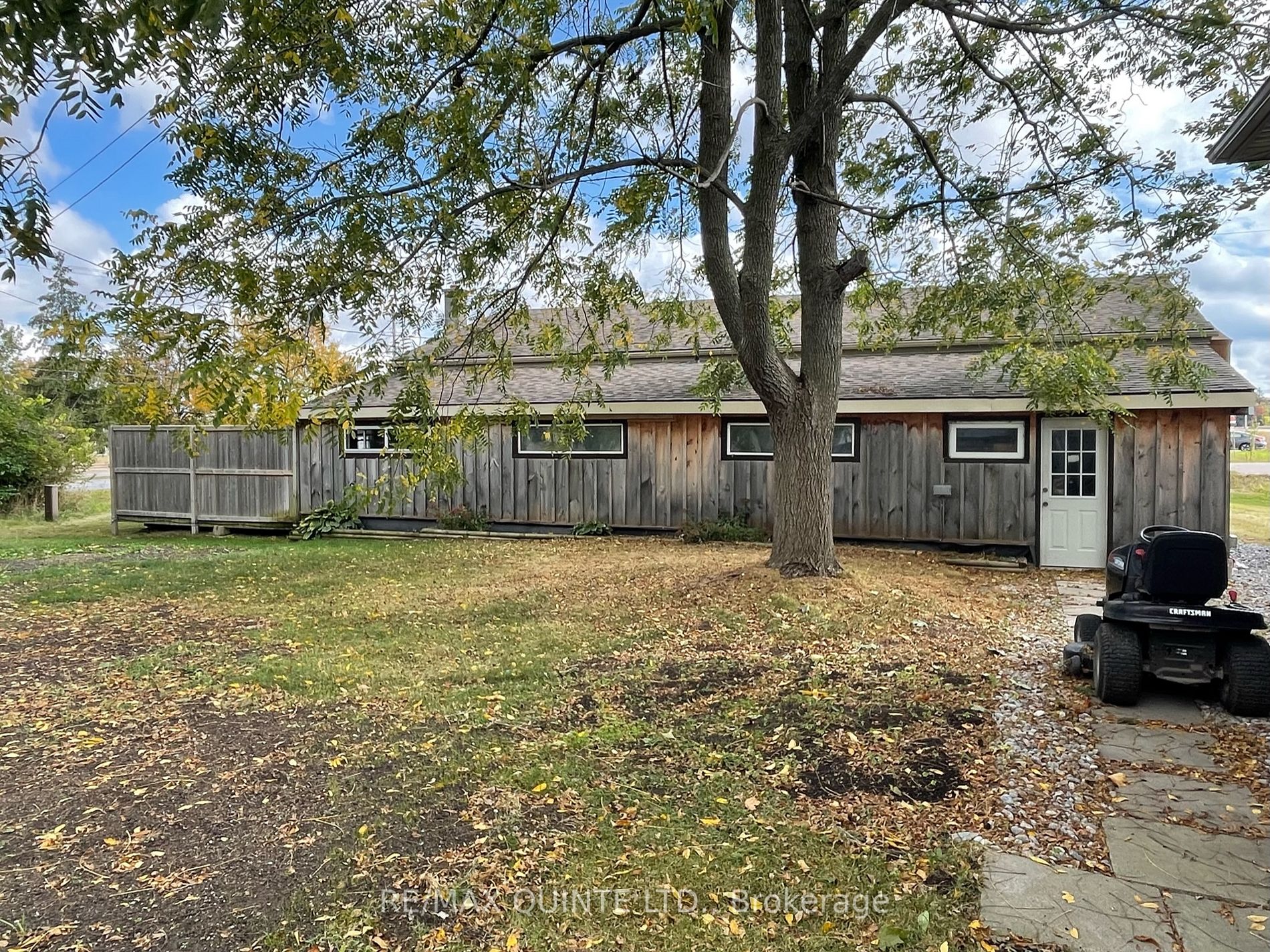 27 Christian School Rd Property Photo 16