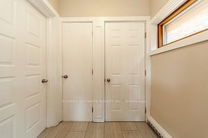 26 Wentworth St S Property Photo 5