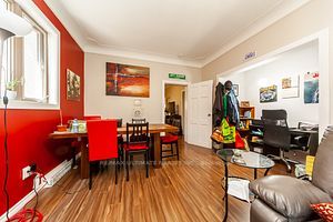 26 Wentworth St S Property Photo 8