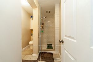 26 Wentworth St S Property Photo 16