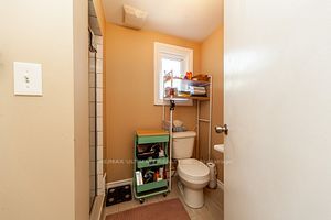 26 Wentworth St S Property Photo 24