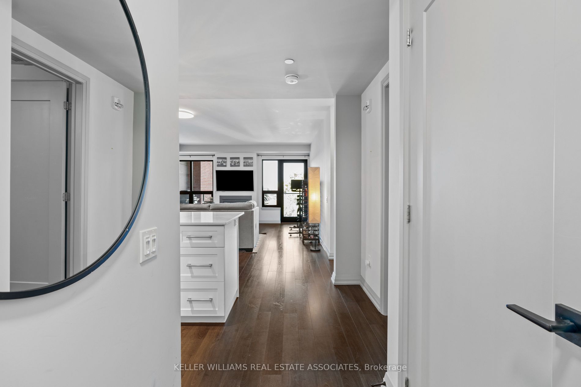 181 James St N Property Photo 3