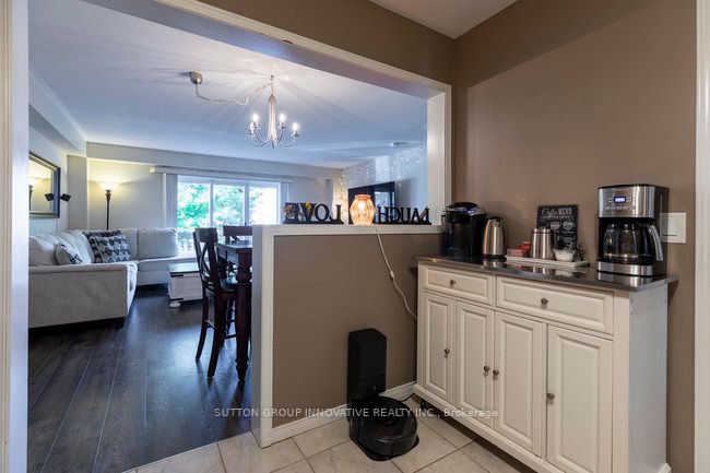346 Highland Rd W Property Photo 14