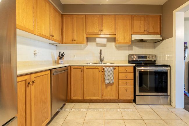 346 Highland Rd W Property Photo 15