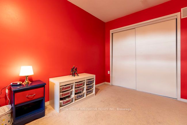 346 Highland Rd W Property Photo 26