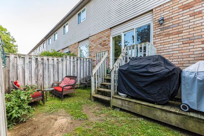 346 Highland Rd W Property Photo 38