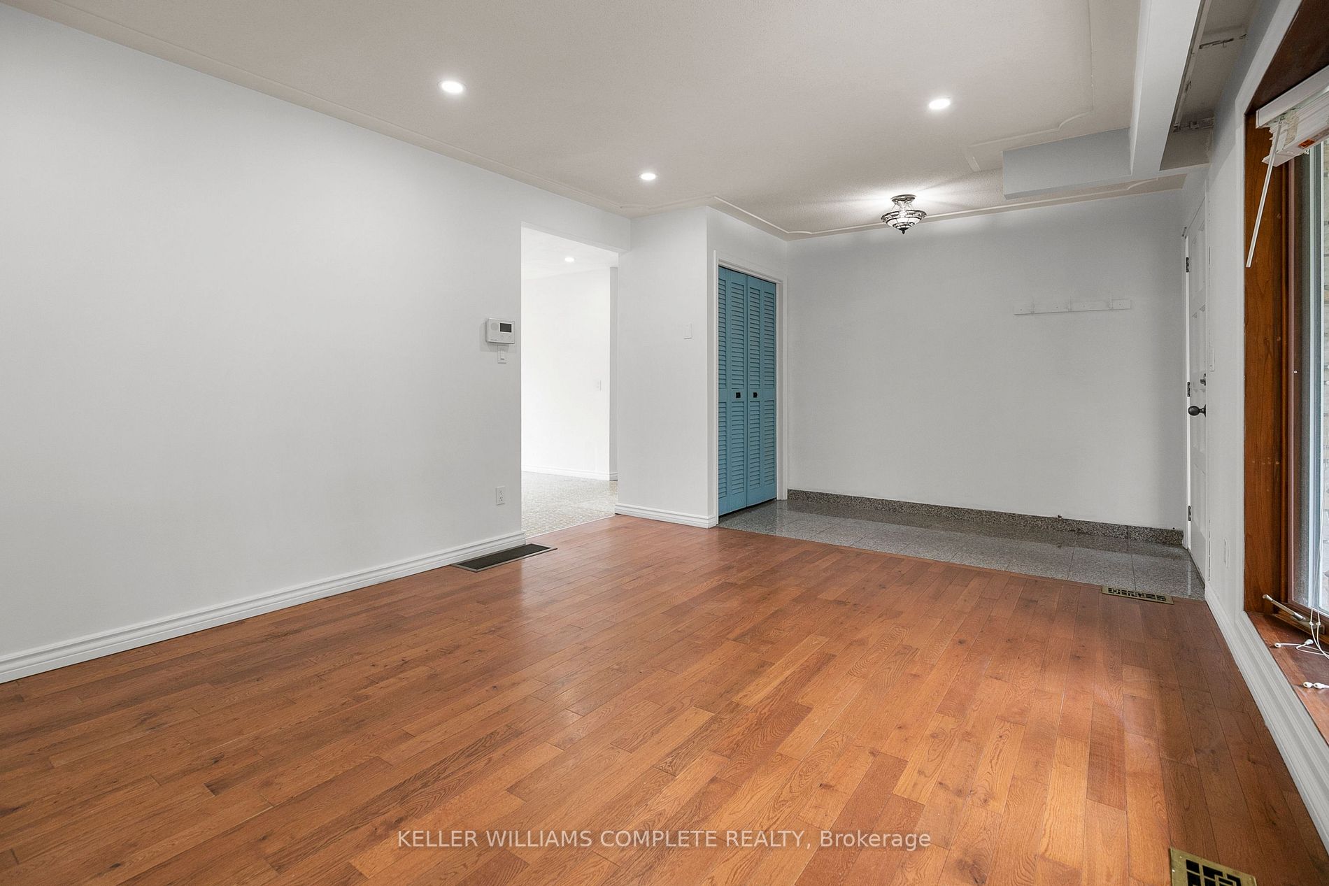 37 Brisbane Blvd Property Photo 4